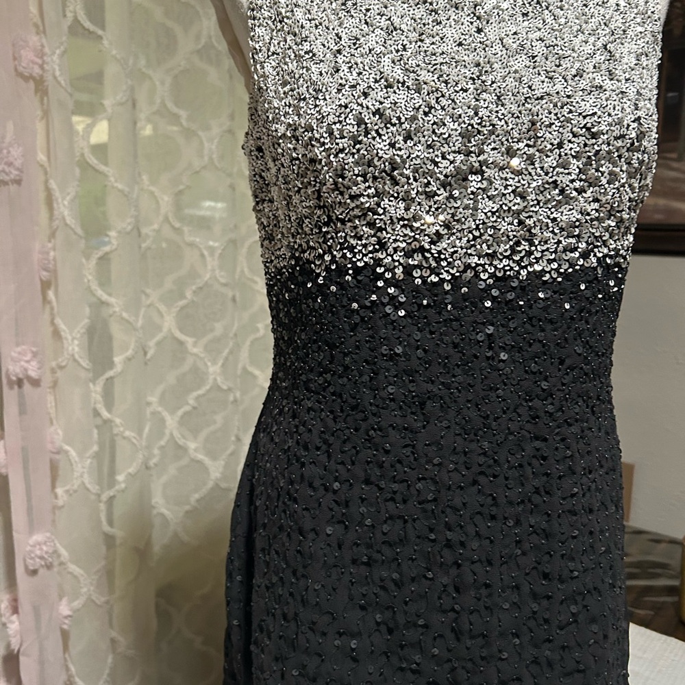 Polo by Ralph Lauren Silver Black Sequin Bodycon Midi Dress - Picture 5 of 14